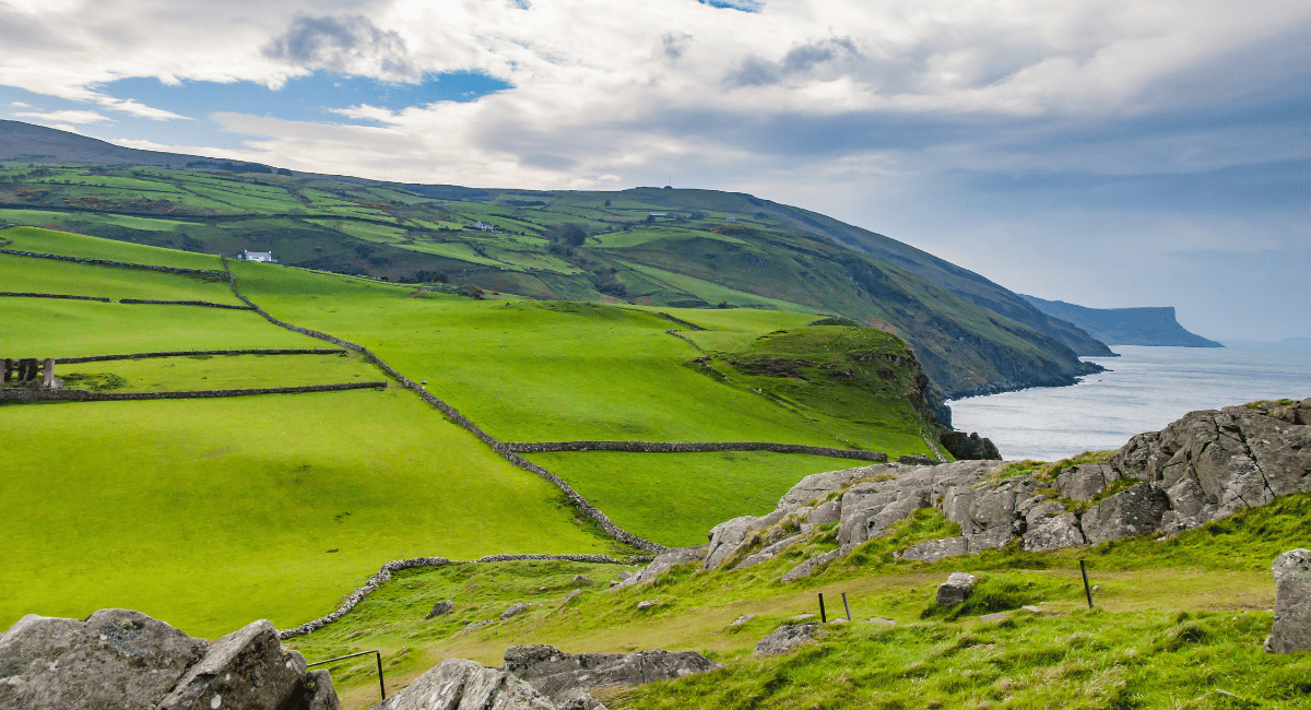 12 Popular Books Set in Ireland